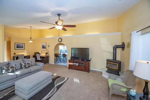 343 Franciscan Trl, Redding, CA 96003 photo 9