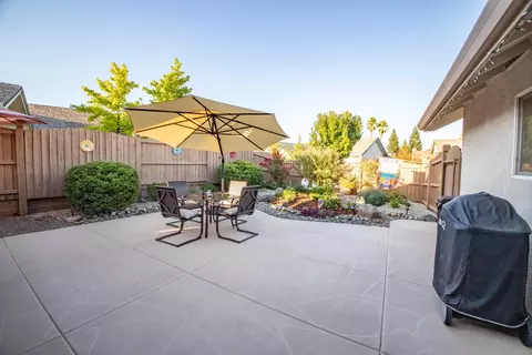 343 Franciscan Trl, Redding, CA 96003 photo 19