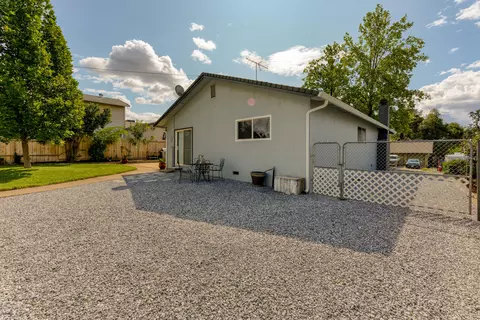 1098 Lorraine Dr, Redding, CA 96002 photo 33