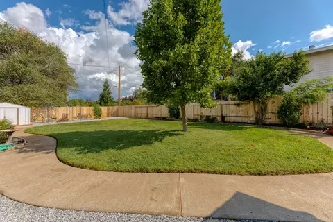 1098 Lorraine Dr, Redding, CA 96002 photo 29