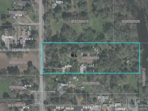6699 Airport Rd, Redding, CA 96002 photo 8