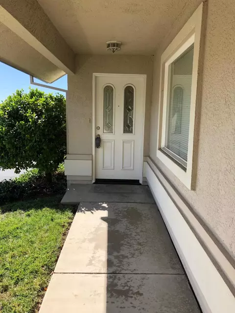 789 Doral Trl, Redding, CA 96003 photo 4