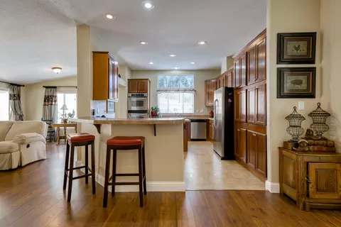 13554 Old Oregon Trl, Redding, CA 96003 photo 13