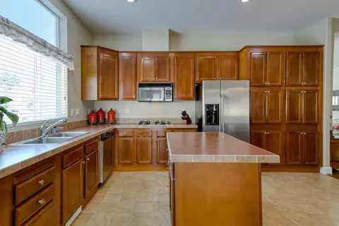 13554 Old Oregon Trl, Redding, CA 96003 photo 15