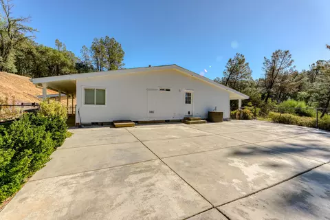 13554 Old Oregon Trl, Redding, CA 96003 photo 29