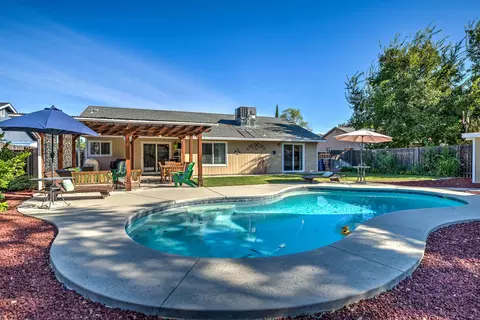 3683 Magnums Way, Redding, CA 96003 photo 2