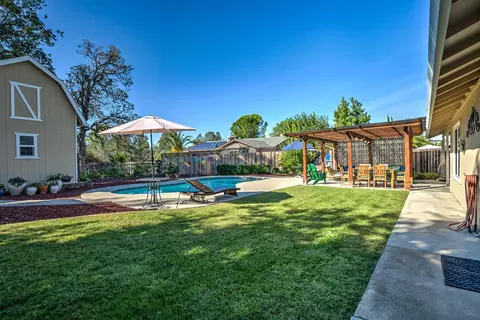 3683 Magnums Way, Redding, CA 96003 photo 3