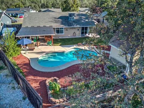 3683 Magnums Way, Redding, CA 96003 photo 11
