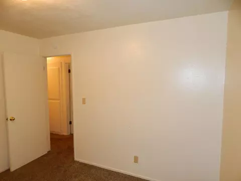 2391 Corona St, Redding, CA 96002 photo 24