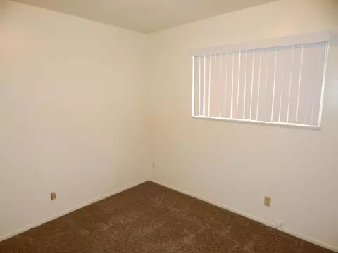 2391 Corona St, Redding, CA 96002 photo 22