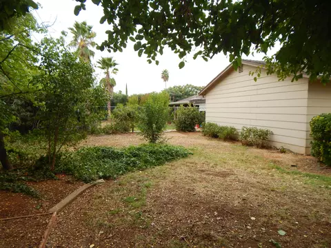 2391 Corona St, Redding, CA 96002 photo 41