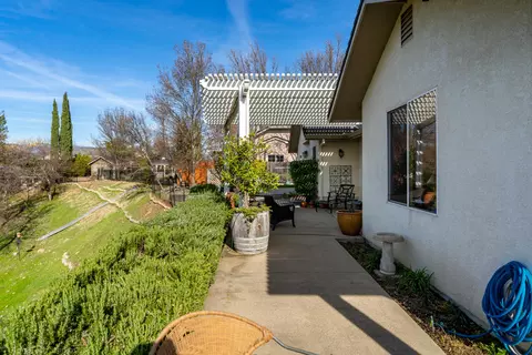 1042 River Ridge Dr, Redding, CA 96003 photo 31