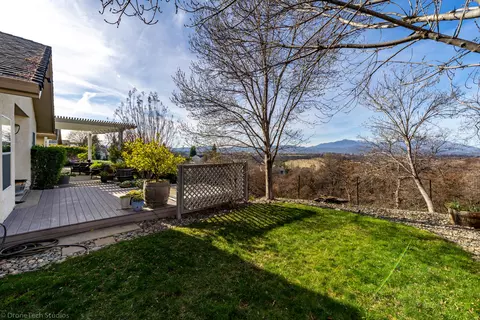 1042 River Ridge Dr, Redding, CA 96003 photo 37
