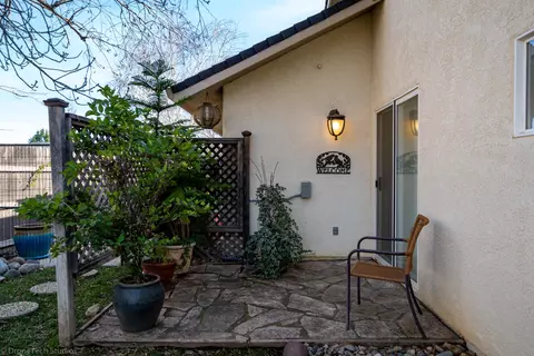 1042 River Ridge Dr, Redding, CA 96003 photo 39