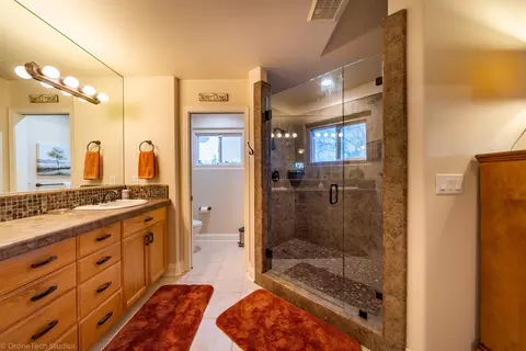 1042 River Ridge Dr, Redding, CA 96003 photo 21