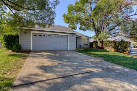 1993 Carol Jean Ct, Redding, CA 96002 photo 3