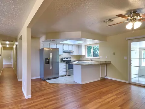21345 Old 44 Dr, Redding, CA 96003 photo 4