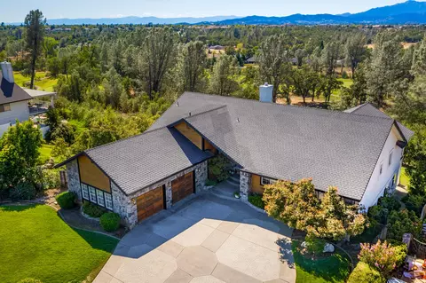 1616 St Andrews Dr, Redding, CA 96003 photo 32