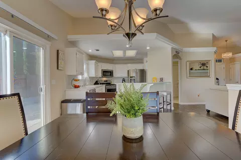 3323 Landmark Ct, Redding, CA 96003 photo 9