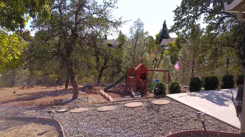 3323 Landmark Ct, Redding, CA 96003 photo 31