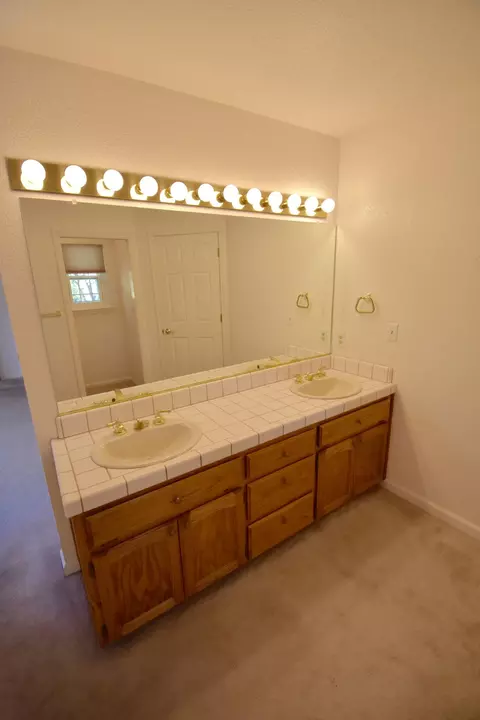 4235 Vista Oaks Ct, Redding, CA 96002 photo 20