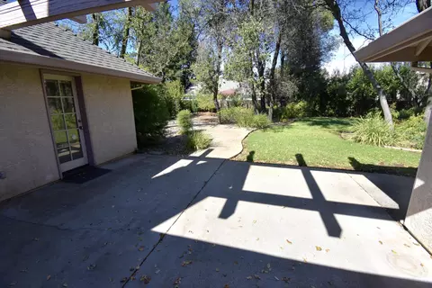 4235 Vista Oaks Ct, Redding, CA 96002 photo 25