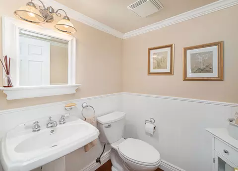 2065 Kildare, Redding, CA 96001 photo 20