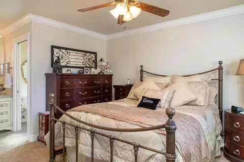2065 Kildare, Redding, CA 96001 photo 22