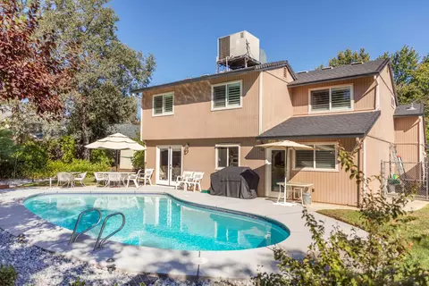 2065 Kildare, Redding, CA 96001 photo 31