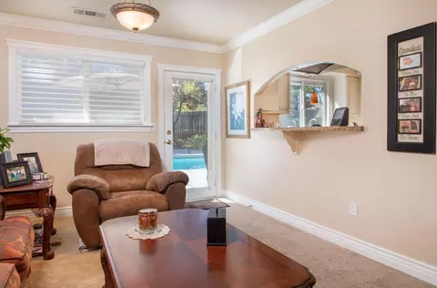 2065 Kildare, Redding, CA 96001 photo 17