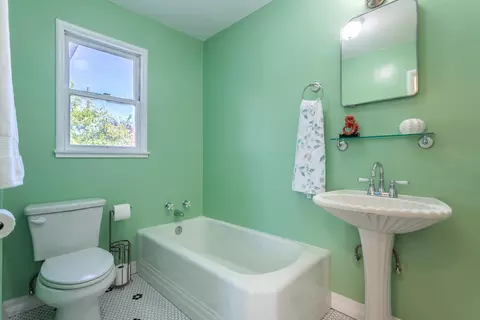 1845 Willis St, Redding, CA 96001 photo 12