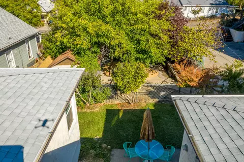 1845 Willis St, Redding, CA 96001 photo 23
