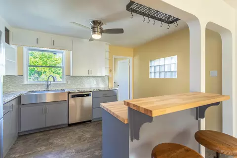 1845 Willis St, Redding, CA 96001 photo 9