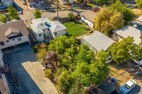 1845 Willis St, Redding, CA 96001 photo 20