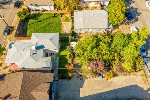 1845 Willis St, Redding, CA 96001 photo 22