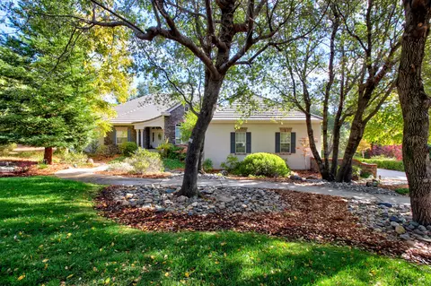 13487 Tierra Heights Rd, Redding, CA 96003 photo 29