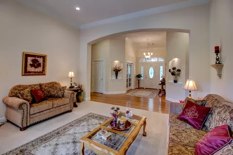 13487 Tierra Heights Rd, Redding, CA 96003 photo 10