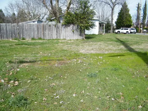 5826 E Bonnyview Rd, Redding, CA 96001 photo 18