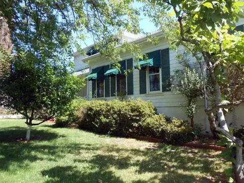 993 Market St, Redding, CA 96001 photo 2