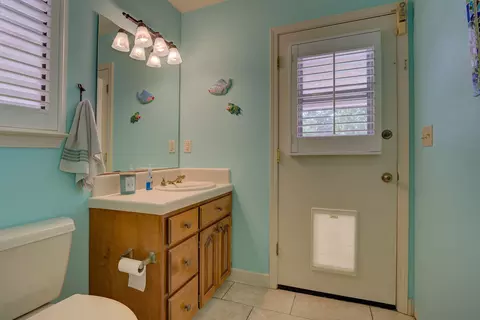 6982 Granada Dr, Redding, CA 96002 photo 27