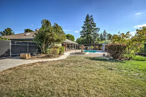 6982 Granada Dr, Redding, CA 96002 photo 32