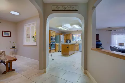 6982 Granada Dr, Redding, CA 96002 photo 10