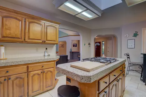 6982 Granada Dr, Redding, CA 96002 photo 15