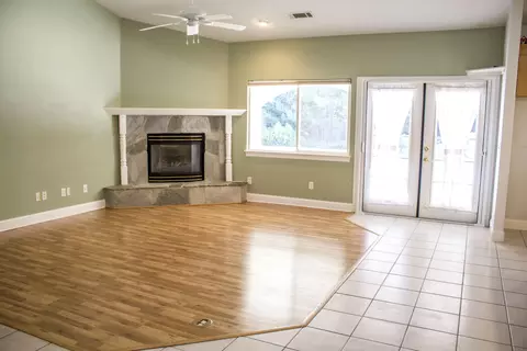 2147 Princeton Way, Redding, CA 96003 photo 7