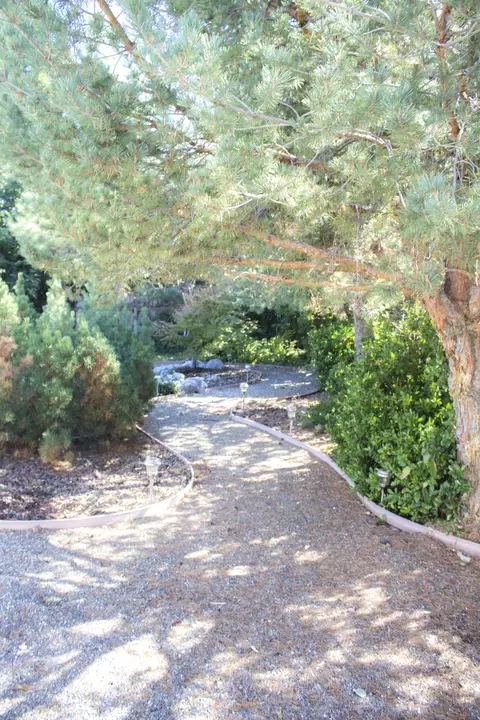 2147 Princeton Way, Redding, CA 96003 photo 37