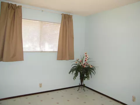 2258 Venus Way, Redding, CA 96002 photo 5