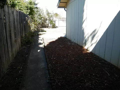 2258 Venus Way, Redding, CA 96002 photo 19