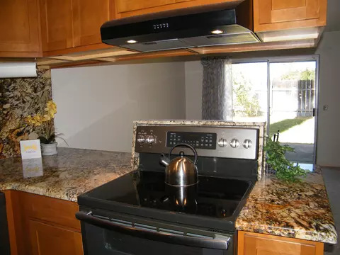 2258 Venus Way, Redding, CA 96002 photo 14