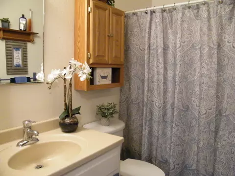 2258 Venus Way, Redding, CA 96002 photo 16
