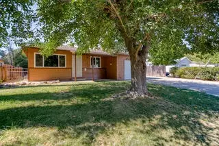 1450 Orange St, Red Bluff, CA 96080 photo 2